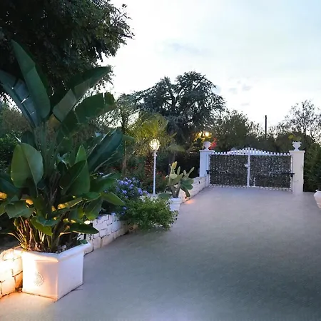 Gaia Villa *